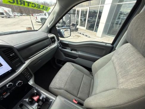 Used 2023 Ford F150 Lightning XLT image 24