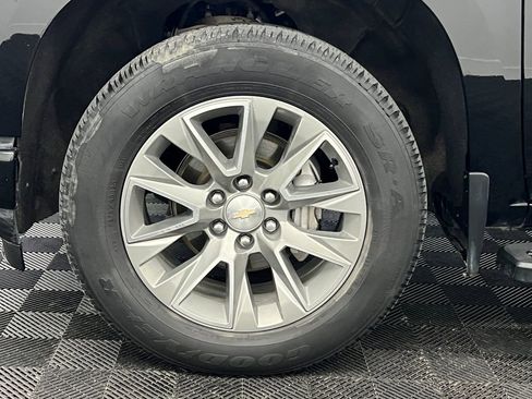Used 2022 Chevrolet Silverado 1500 High Country w/ LPO, Dark Essentials Package AWD/4WD image 9