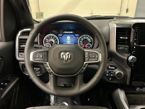 Used 2026 RAM 1500 Big Horn AWD/4WD image 17