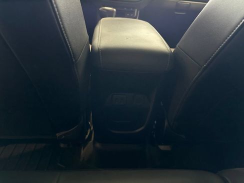 Used 2017 Chevrolet Colorado Z71 AWD/4WD image 19