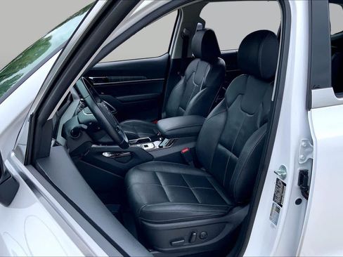 Used 2024 Kia Telluride EX w/ EX Captain's Chair Package FWD image 8