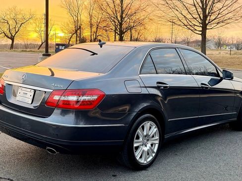 Used 2012 Mercedes-Benz E 350 4MATIC Sedan image 7