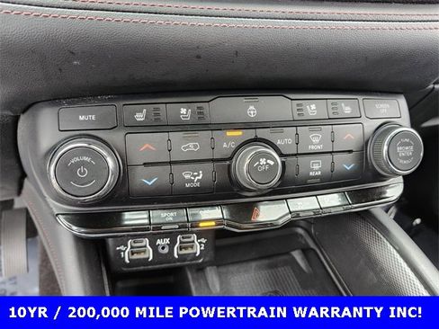 Used 2022 Dodge Durango R/T w/ Blacktop Package image 26