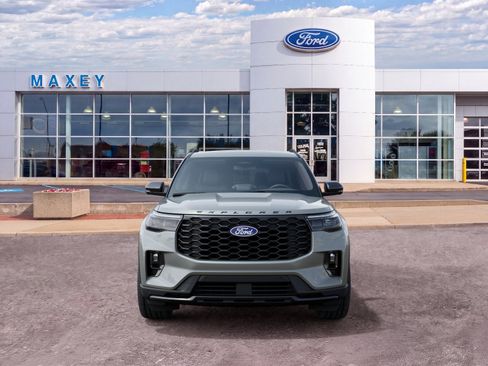 New 2027 Ford Explorer ST-Line w/ Premium Package AWD/4WD image 3