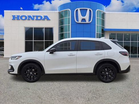 Certified 2025 Honda HR-V Sport image 6