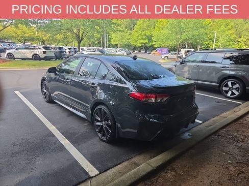 Certified 2025 Toyota Corolla SE w/ SE Premium Package FWD image 9