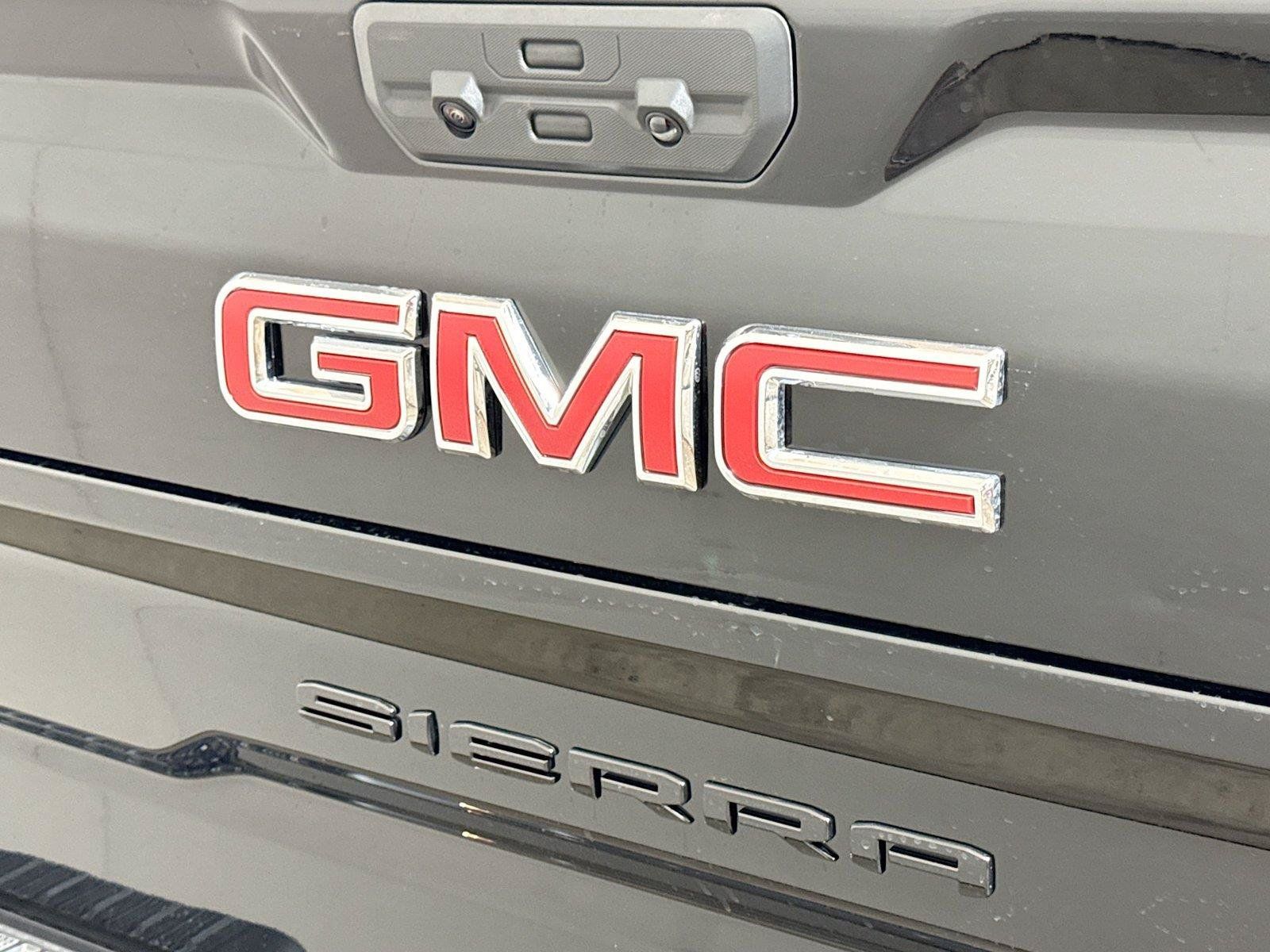 New 2026 GMC Sierra 1500 AT4 w/ AT4 Premium Package AWD/4WD image 18