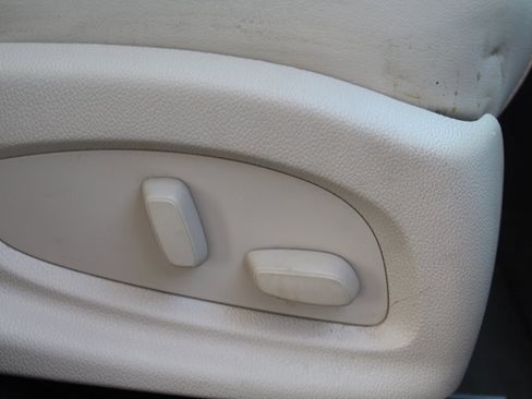 Used 2015 Buick LaCrosse Leather w/ Driver Confidence Package #1 image 18