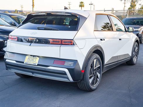 New 2026 Hyundai Ioniq 5 SEL image 4