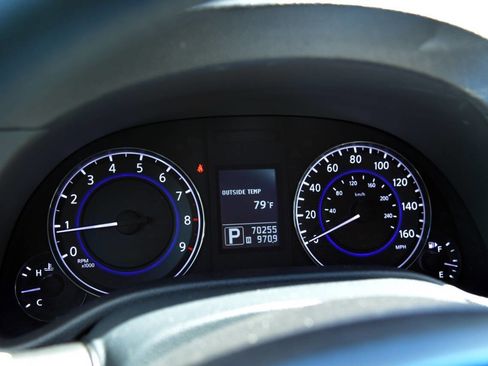 Used 2014 INFINITI Q60 Journey w/ Premium Package RWD image 38