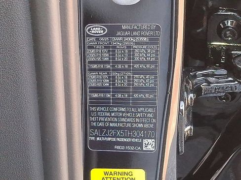 Used 2026 Land Rover Range Rover Evoque S AWD/4WD image 17