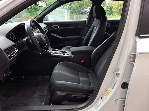Used 2023 Honda Civic Sport image 13