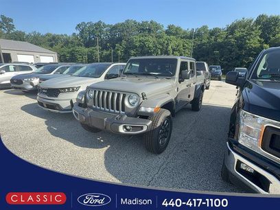 Used 2020 Jeep Gladiator Overland w/ Popular Equipment Package