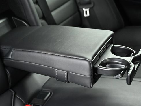 Used 2022 Lexus IS 350 F Sport image 40