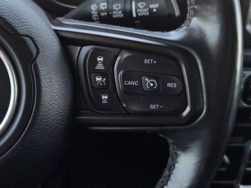 Used 2021 Jeep Wrangler Unlimited Sport AWD/4WD image 22