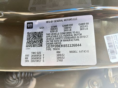 Used 2025 GMC Canyon Elevation AWD/4WD image 24