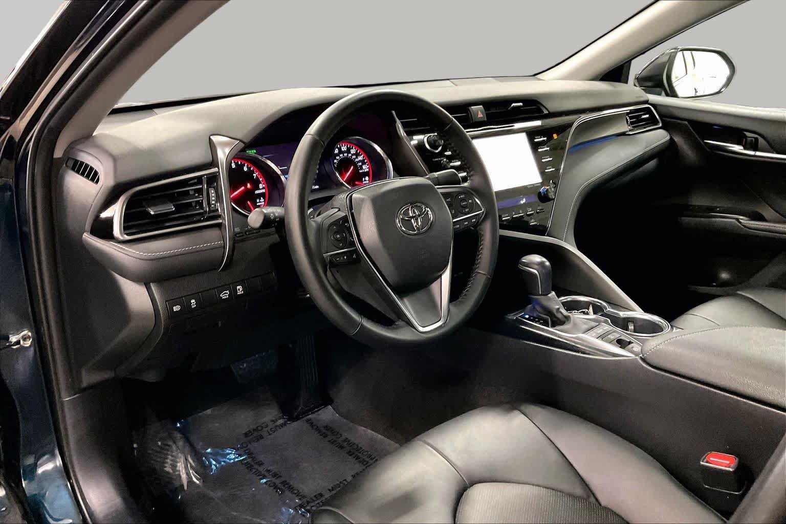 Used 2020 Toyota Camry XSE w/ Carpet Mat Package FWD image 17