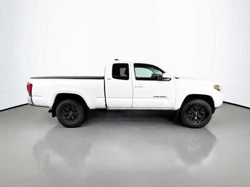 Used 2021 Toyota Tacoma SR5 image 8