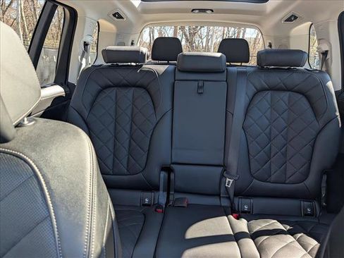 Used 2024 BMW X7 xDrive40i image 20