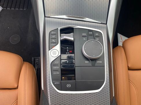 Used 2025 BMW M440i image 20