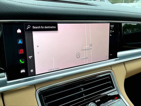 Used 2023 Porsche Panamera image 36