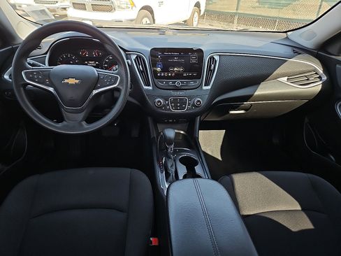 Used 2023 Chevrolet Malibu LT image 7