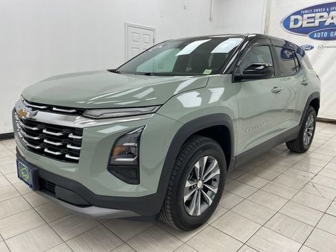 Used 2025 Chevrolet Equinox LT AWD/4WD image 18