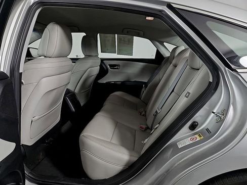 Used 2014 Toyota Avalon XLE image 10