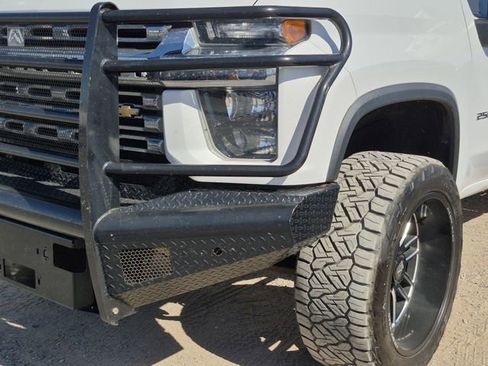 Used 2021 Chevrolet Silverado 2500 LT w/ Fleet Comfort Package image 2