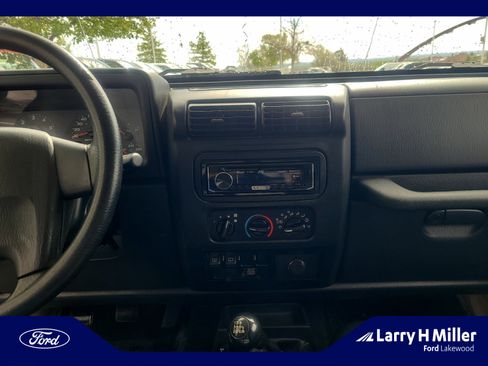Used 2006 Jeep Wrangler X AWD/4WD image 12