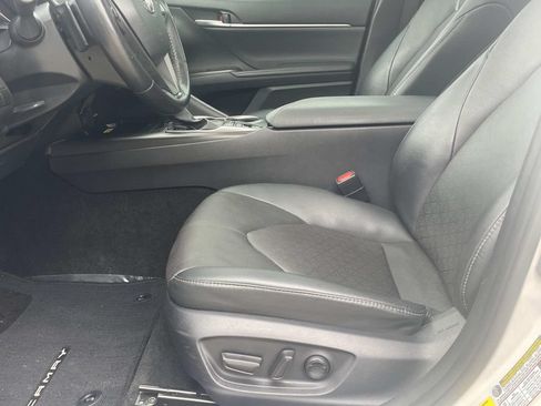 Used 2024 Toyota Camry XSE w/ Navigation Package FWD image 13