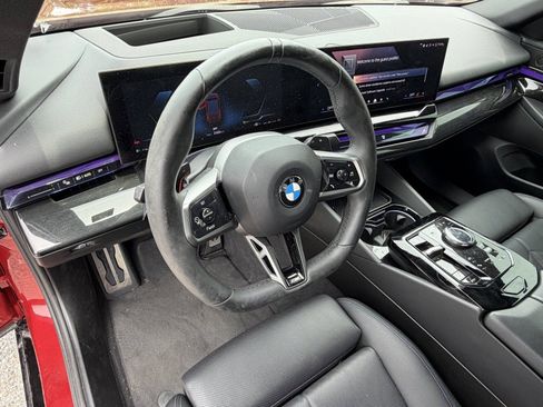 Certified 2024 BMW 540i xDrive w/ Premium Package AWD/4WD image 22