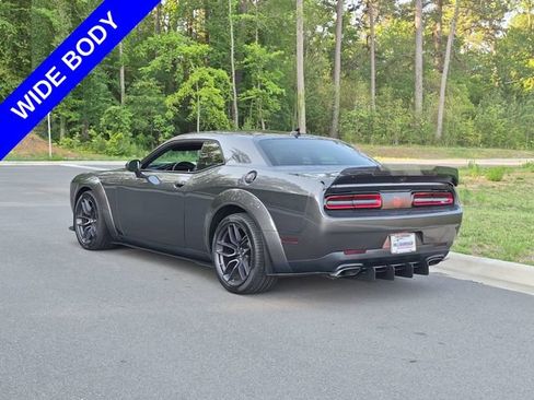 Used 2020 Dodge Challenger R/T Scat Pack RWD image 11