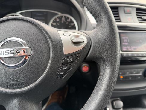 Used 2017 Nissan Sentra SV image 13