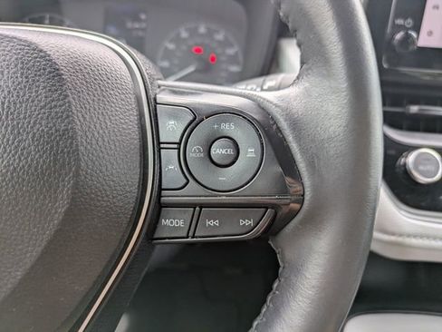 Used 2024 Toyota Corolla SE FWD image 23