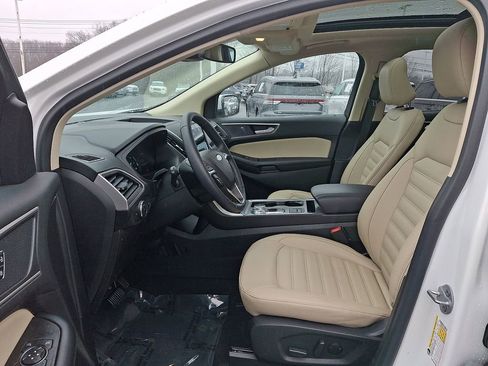 Certified 2022 Ford Edge SEL w/ Convenience Package image 13