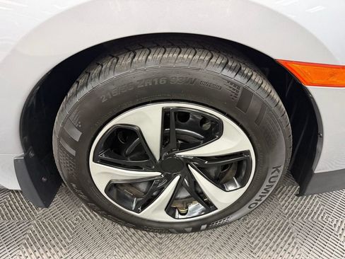 Used 2019 Honda Civic LX image 18