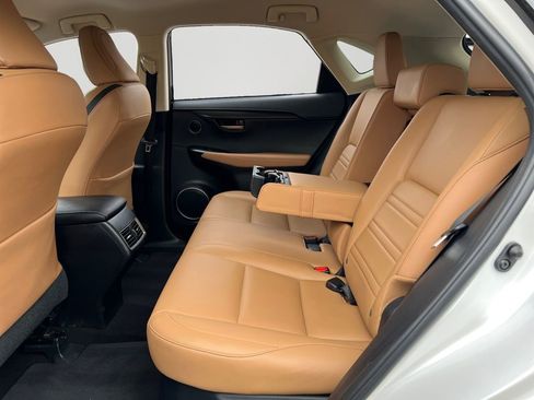 Used 2017 Lexus NX 200t FWD image 10