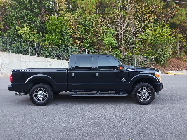 Used 2015 Ford F250 Platinum AWD/4WD image 2
