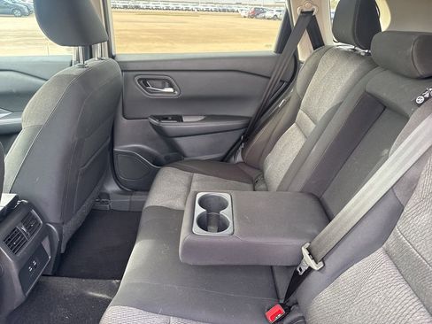 Used 2024 Nissan Rogue SV FWD image 37