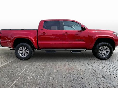 Used 2019 Toyota Tacoma SR5 AWD/4WD image 8