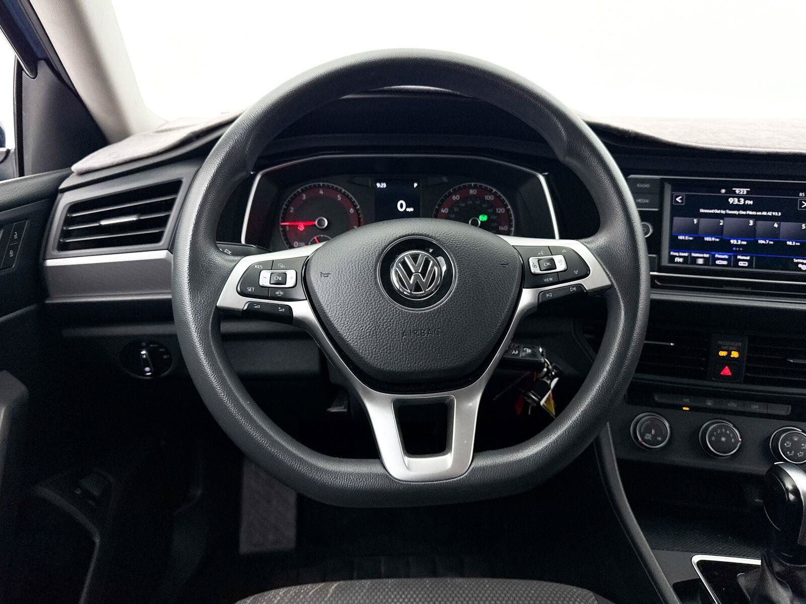 Used 2021 Volkswagen Jetta S FWD image 3