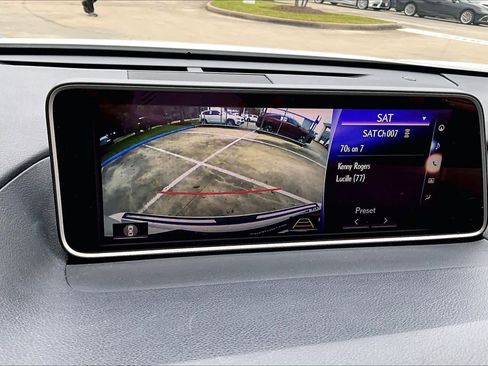 Used 2018 Lexus RX 350L Luxury image 24