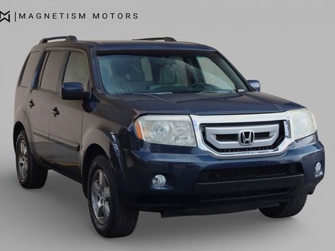 Used 2010 Honda Pilot EX image 4