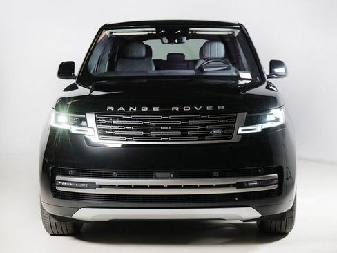 Used 2023 Land Rover Range Rover SE AWD/4WD image 8