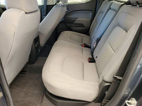 Used 2019 Chevrolet Colorado LT image 18