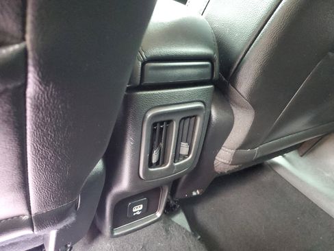Used 2021 Jeep Compass Latitude FWD image 10