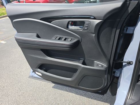 New 2026 Honda Ridgeline Black Edition image 28