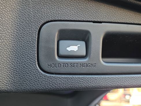 Used 2022 Honda CR-V EX-L image 8