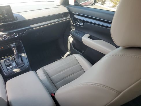 Used 2023 Honda CR-V EX-L image 19